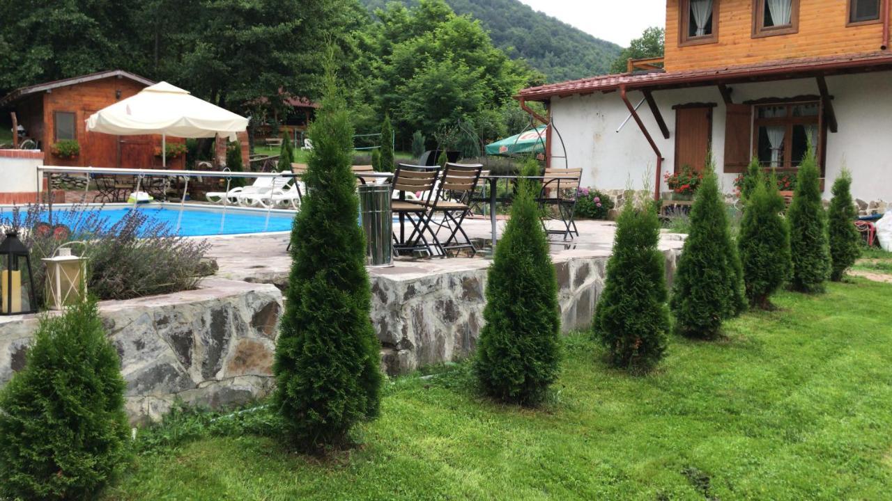 Gasthaus Maria Borlova Exterior foto